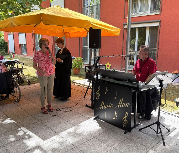 Sommer, Sonne & Italien – ein gelungenes Sommerfest im Erika-Zürcher-Haus